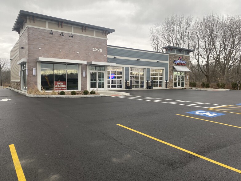 2290 Downer Street Rd, Baldwinsville, NY for sale - Building Photo - Image 2 of 9