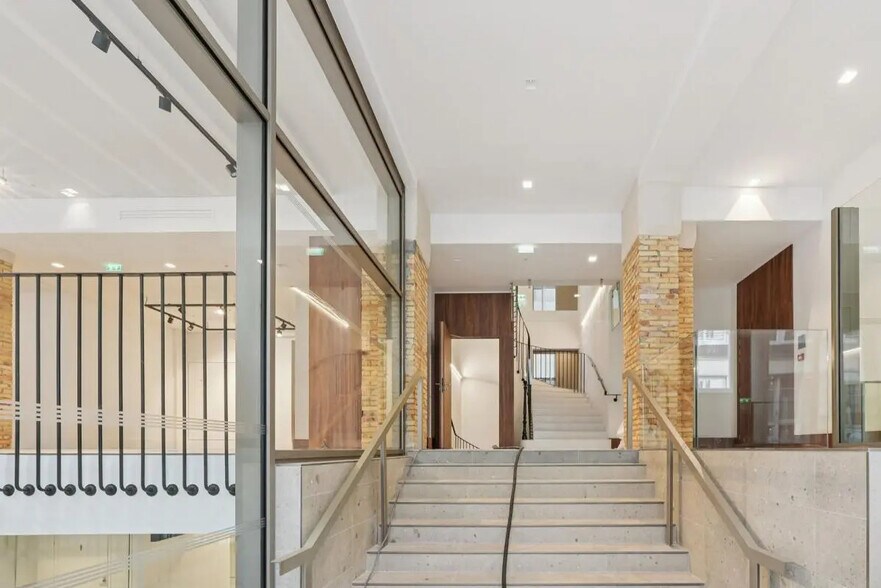 8 Cité Paradis, Paris for lease - Building Photo - Image 3 of 20