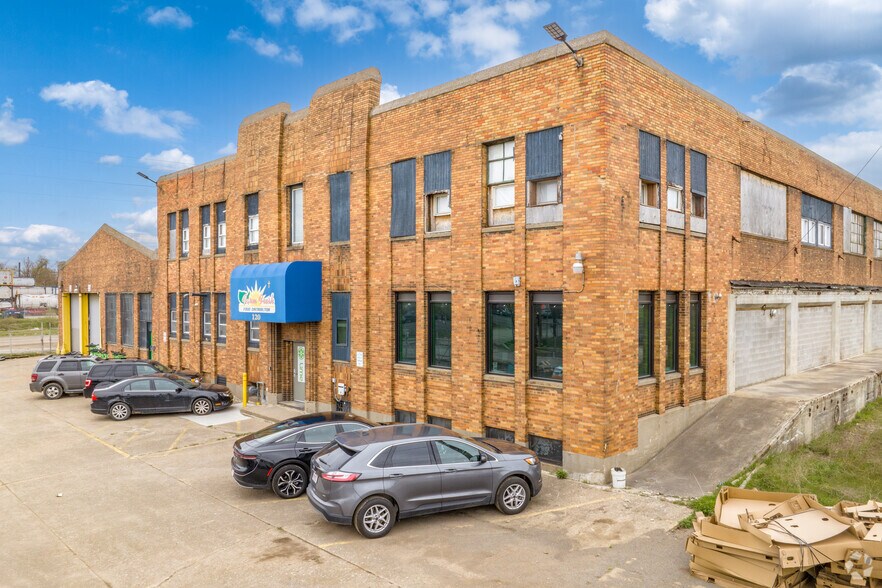 120 S Green St, Detroit, MI à louer - Photo principale - Image 1 de 36