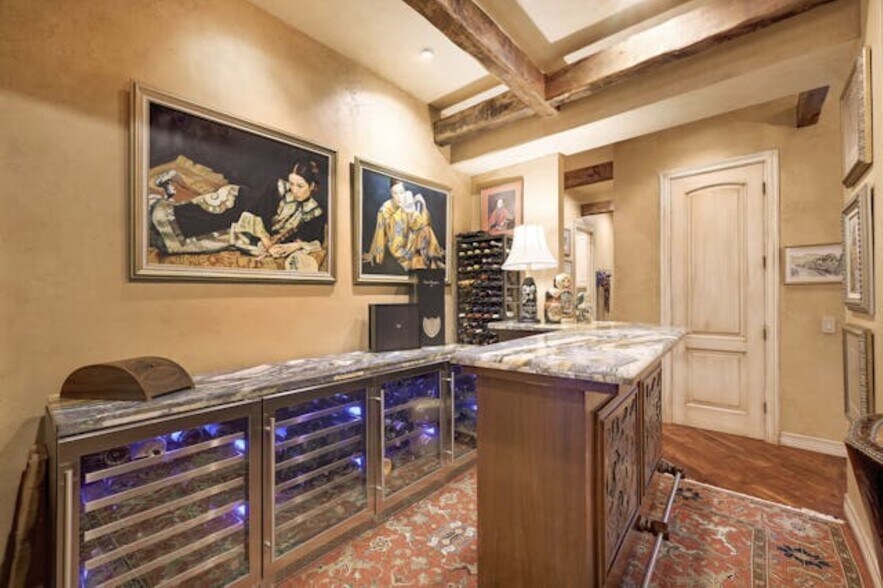 2305 Barton Creek Blvd, Austin, TX à vendre - Photo du bâtiment - Image 2 de 17