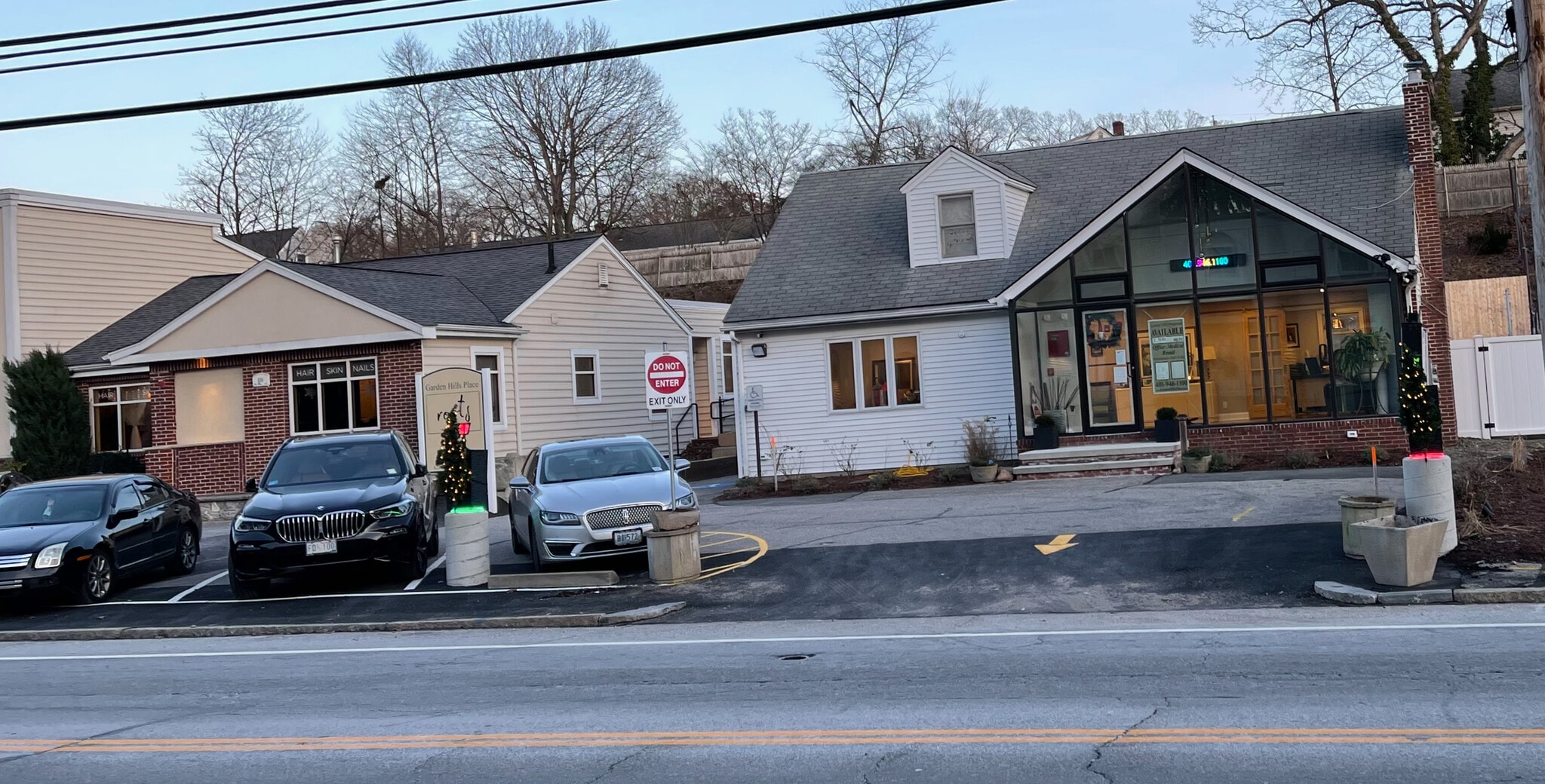 800 Oaklawn Ave, Cranston, RI for lease Primary Photo- Image 1 of 13