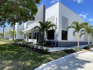 Plus de détails pour 1740 E Tiffany Dr, Mangonia Park, FL - Flex à louer