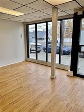 500 KENNEDY Blvd, Bayonne, NJ à louer Photo intérieure- Image 2 de 6