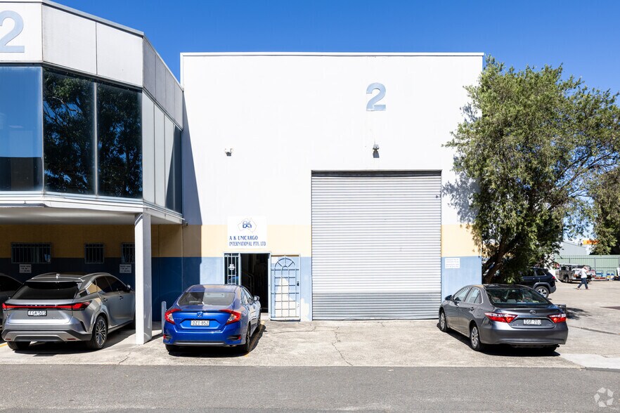 27 Ossary St, Mascot à louer - Photo du bâtiment - Image 3 de 4