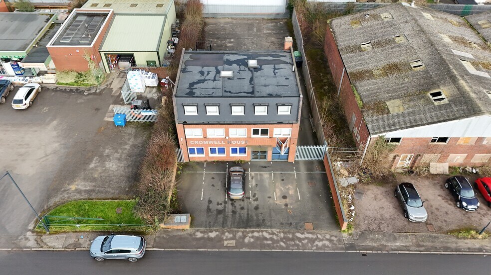 Westfield Rd, Southam à vendre - Photo du bâtiment - Image 2 de 22