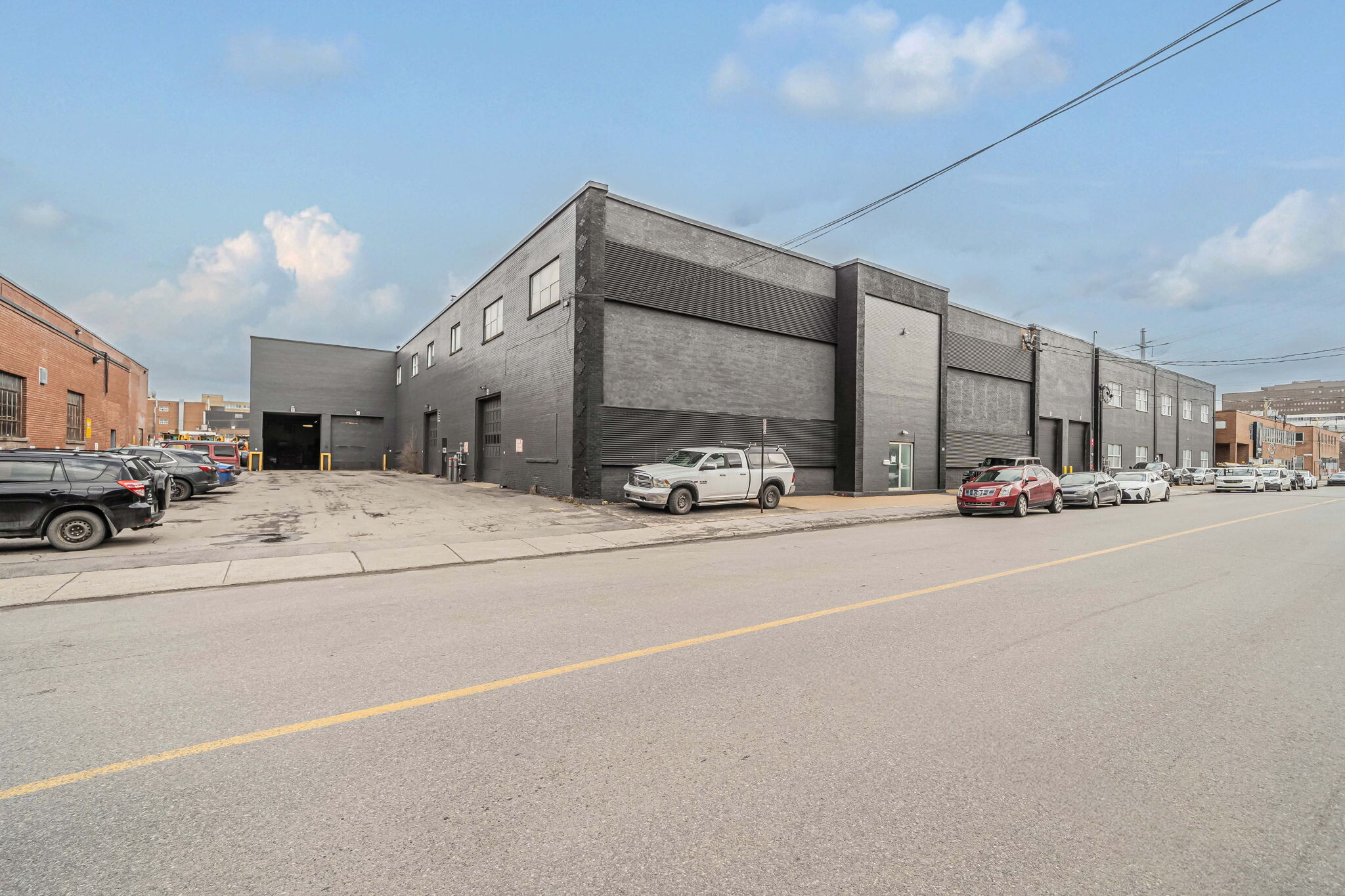 9755-9775 Rue Meilleur, Montréal, QC for lease Building Photo- Image 1 of 8