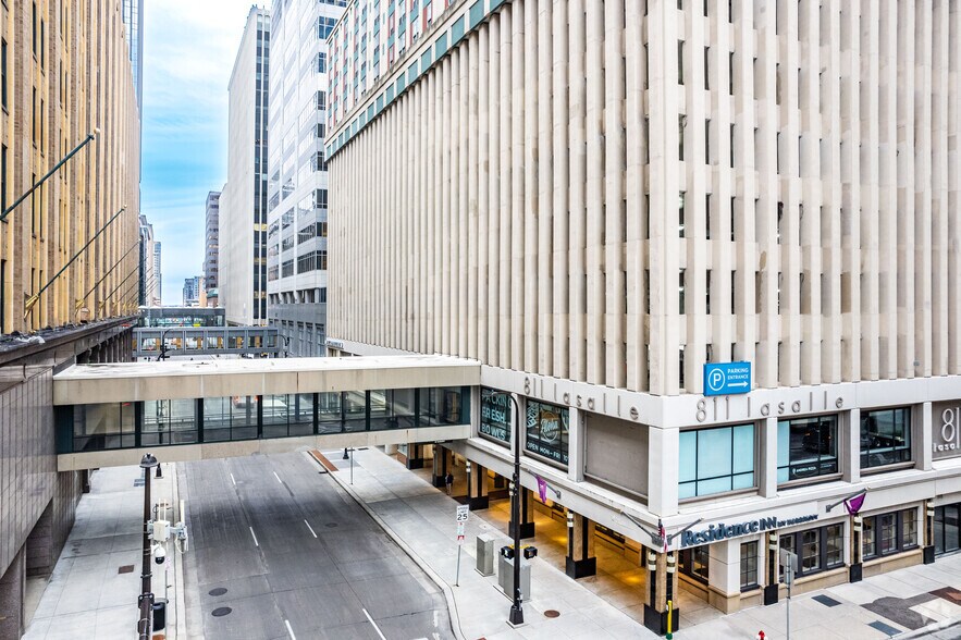 811 Lasalle Ave, Minneapolis, MN à louer - Photo du bâtiment - Image 2 de 16