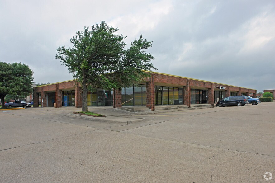 7453-7499 S Westmoreland Ave, Dallas, TX for sale - Primary Photo - Image 1 of 9