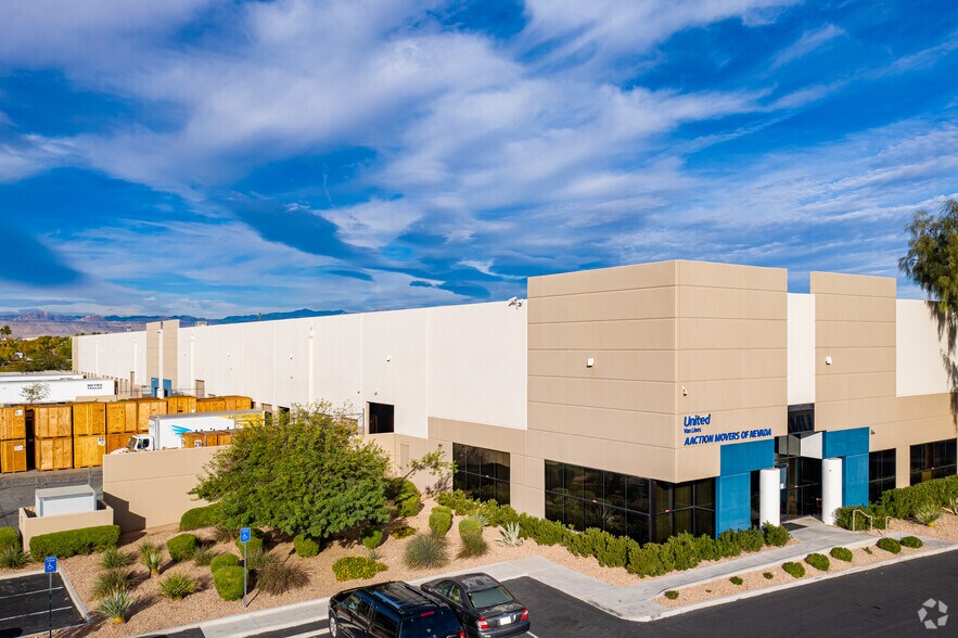 6615 Escondido St, Las Vegas, NV à louer - Photo principale - Image 1 de 4