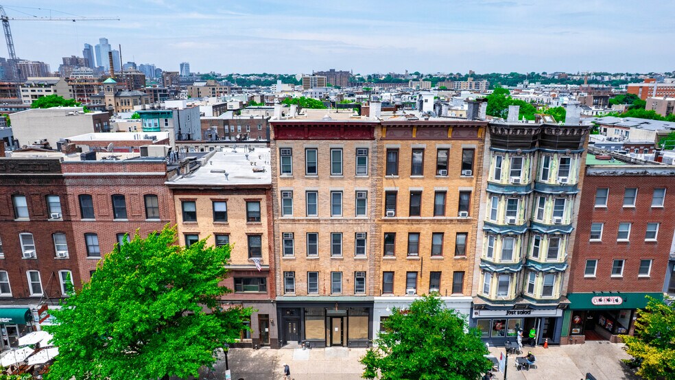 110 Washington St, Hoboken, NJ for sale - Building Photo - Image 2 of 10