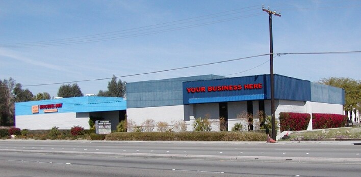 67380-67390 Ramon Rd, Cathedral City, CA à louer - Photo du bâtiment - Image 2 de 6