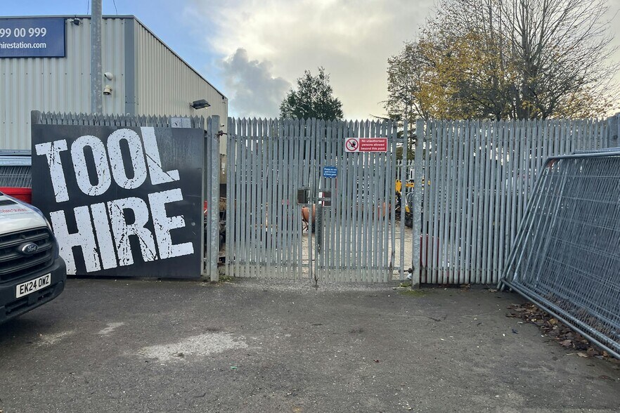 129 Somerford Rd, Christchurch à louer - Photo du bâtiment - Image 2 de 5