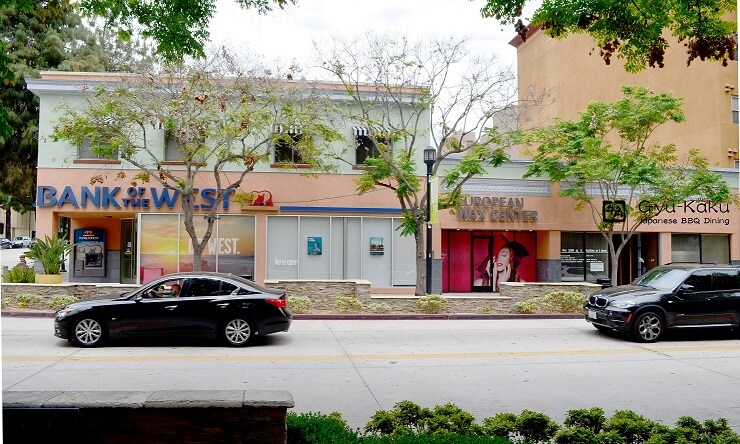 208-224 E Olive Ave, Burbank, CA à louer - Photo du bâtiment - Image 2 de 6