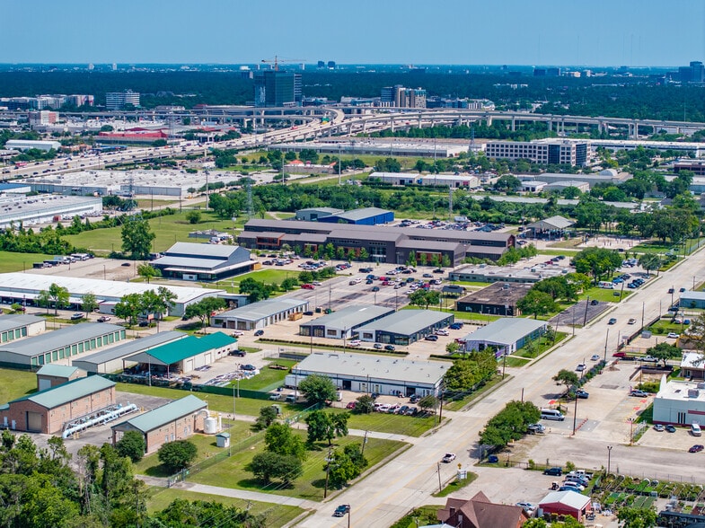 1440-1450 Brittmoore Rd, Houston, TX for lease - Aerial - Image 3 of 23