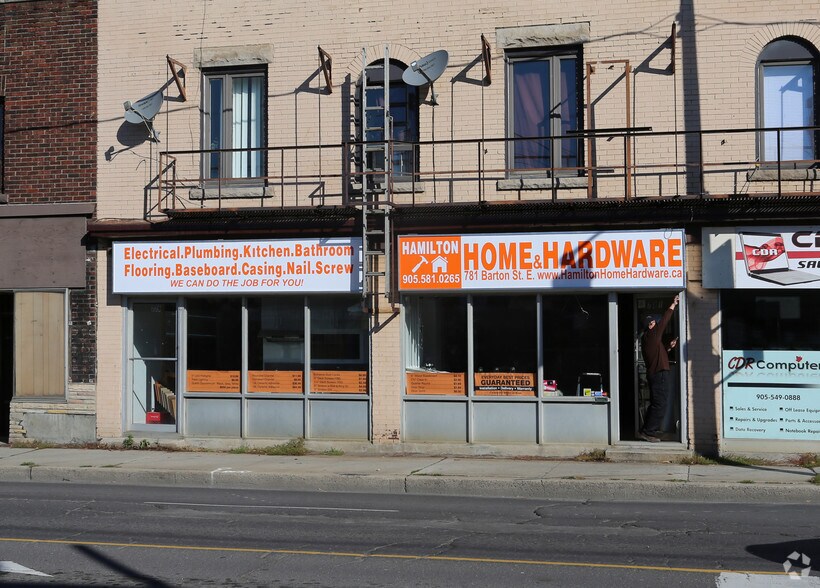 779-783 Barton St E, Hamilton, ON for lease - Building Photo - Image 2 of 4