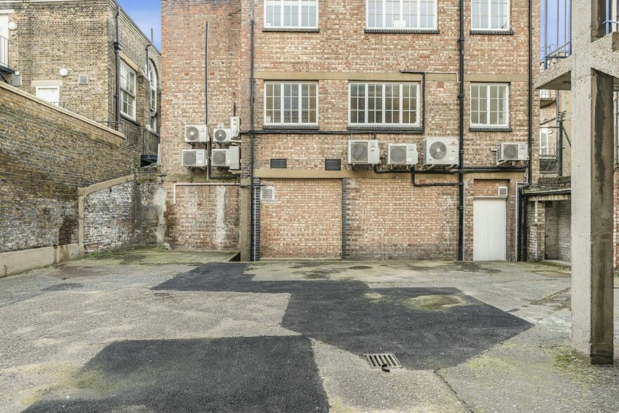28-29 White Lion St, Londres à vendre - Photo du bâtiment - Image 2 de 39