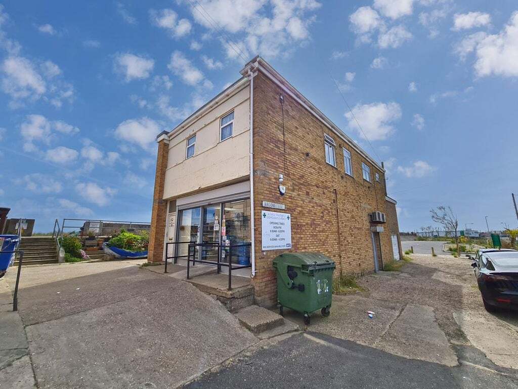 18 Broome Way, Jaywick à vendre Photo du bâtiment- Image 1 de 12