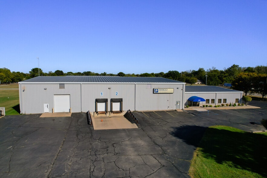 1610 E High St, Jackson, MI for sale - Building Photo - Image 2 of 6