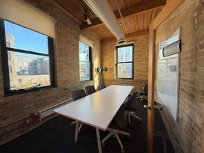 848 W Eastman St, Chicago, IL for lease Interior Photo- Image 1 of 11