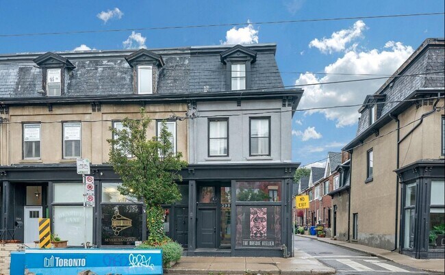 Plus de détails pour 398 King St E, Toronto, ON - Commerce de détail à vendre