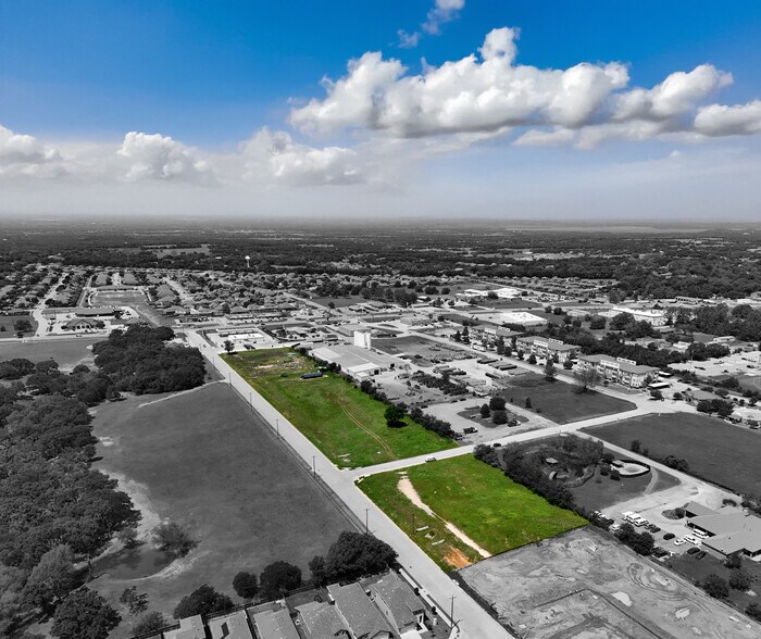 000 Highmeadow Dr, Aubrey, TX à vendre - Photo du bâtiment - Image 3 de 23