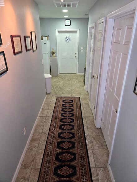 1315 S Water Ave, Gallatin, TN à louer - Photo intérieure - Image 3 de 14