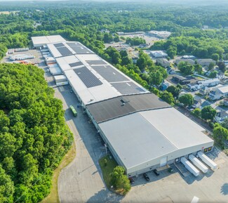 Plus de détails pour 111 Adams Rd, Clinton, MA - Industriel à louer