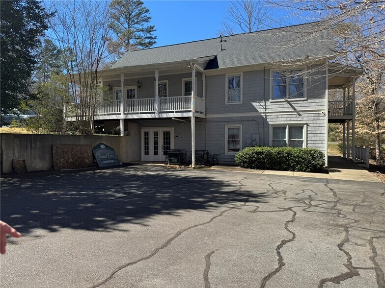 865 Old Clemson Hwy, Seneca, SC à louer - Photo du bâtiment - Image 2 de 16