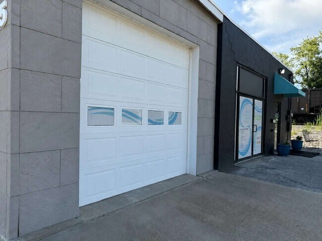 More details for 1705 Main St, Scott City, MO - Retail for Sale