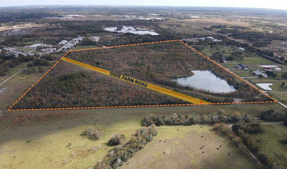 00 Highway 35, Pearland, TX à vendre - Photo du bâtiment - Image 2 de 3