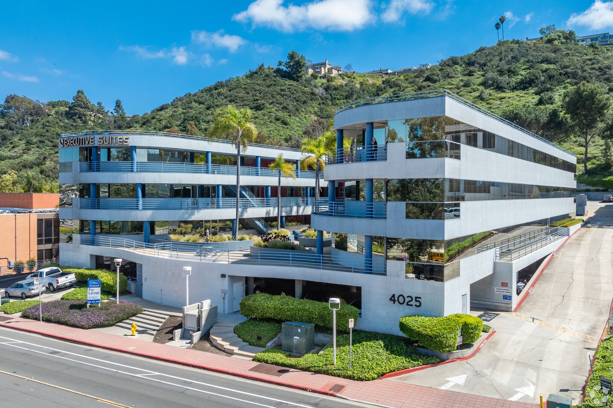 4025 Camino del Rio S, San Diego, CA à louer Photo principale- Image 1 de 6