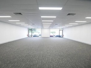 5 Pioneer Ave, Tuggerah à louer Photo intérieure- Image 1 de 4