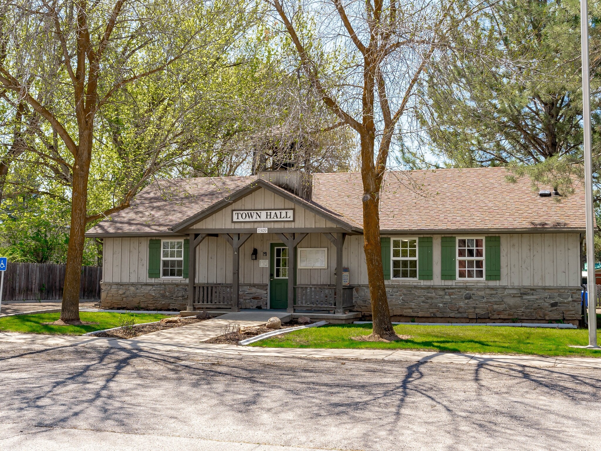 7300 E 200 S, Huntsville, UT for sale Primary Photo- Image 1 of 1