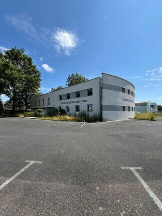 Plus de détails pour 2 Rue De Thessalie, La Chapelle-sur-Erdre - Bureau à louer