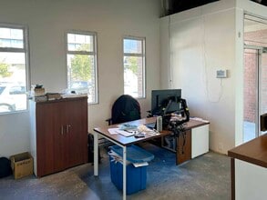 158 W 5th Ave, Vancouver, BC for lease Interior Photo- Image 2 of 3