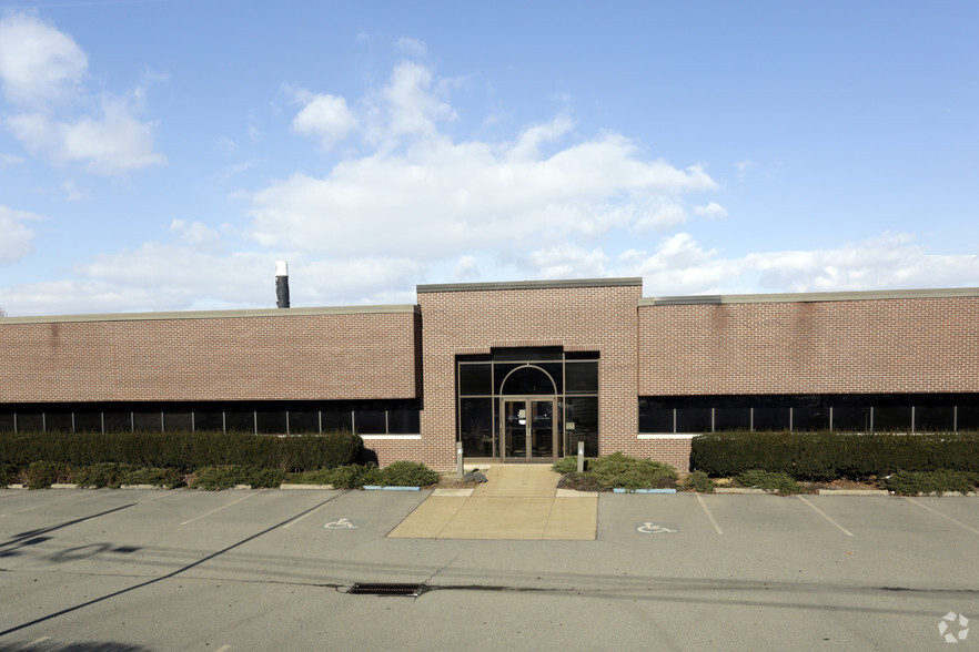 1991 Northampton St, Easton, PA for lease - Primary Photo - Image 1 of 3