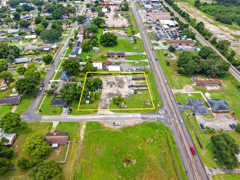 3210 Recker Highway, Winter Haven, FL à vendre - Photo principale - Image 1 de 12