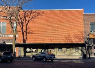 2210 Central Ave, Kearney, NE for lease Interior Photo- Image 2 of 16