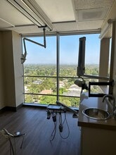 16133 Ventura Blvd, Encino, CA à louer Photo intérieure- Image 1 de 4