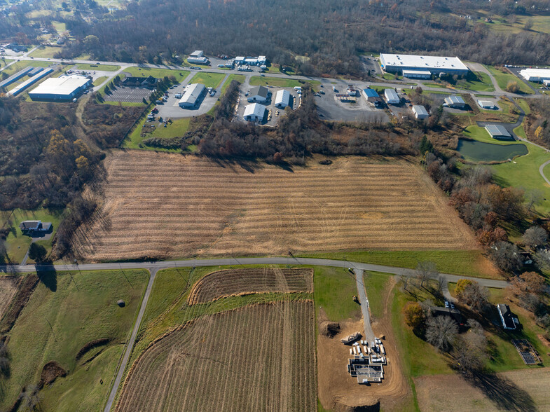 Old Butler Rd, New Castle, PA for sale - Building Photo - Image 1 of 8