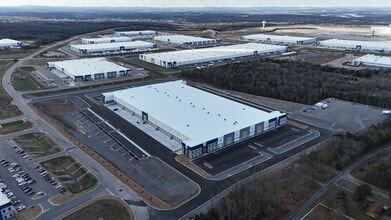 2500 Marty Robbins Dr, Lebanon, TN for lease Building Photo- Image 1 of 1