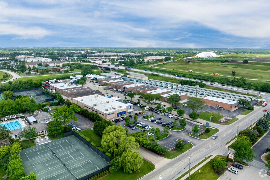 1510 Paddock Dr, Northbrook, IL à louer - Aérien - Image 3 de 3