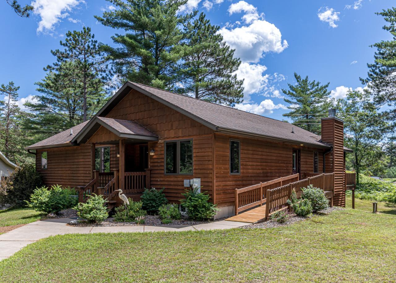 7076 Semrau Trail, Hazelhurst, WI à vendre Photo du bâtiment- Image 1 de 9