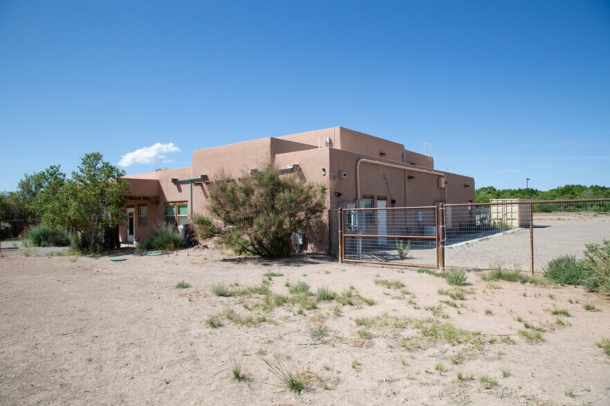 5 Camino Karsten, Algodones, NM for lease - Building Photo - Image 3 of 22