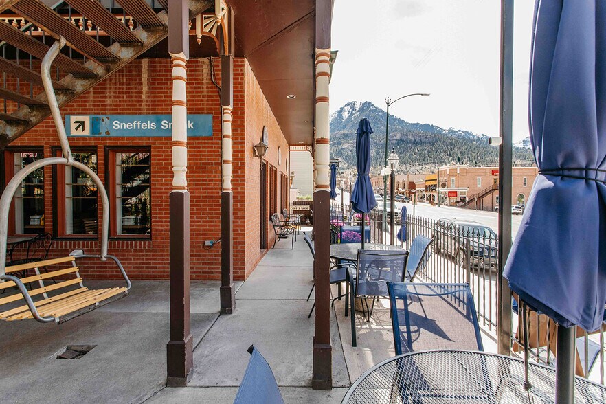 807 Main St, Ouray, CO à vendre - Photo du bâtiment - Image 2 de 26