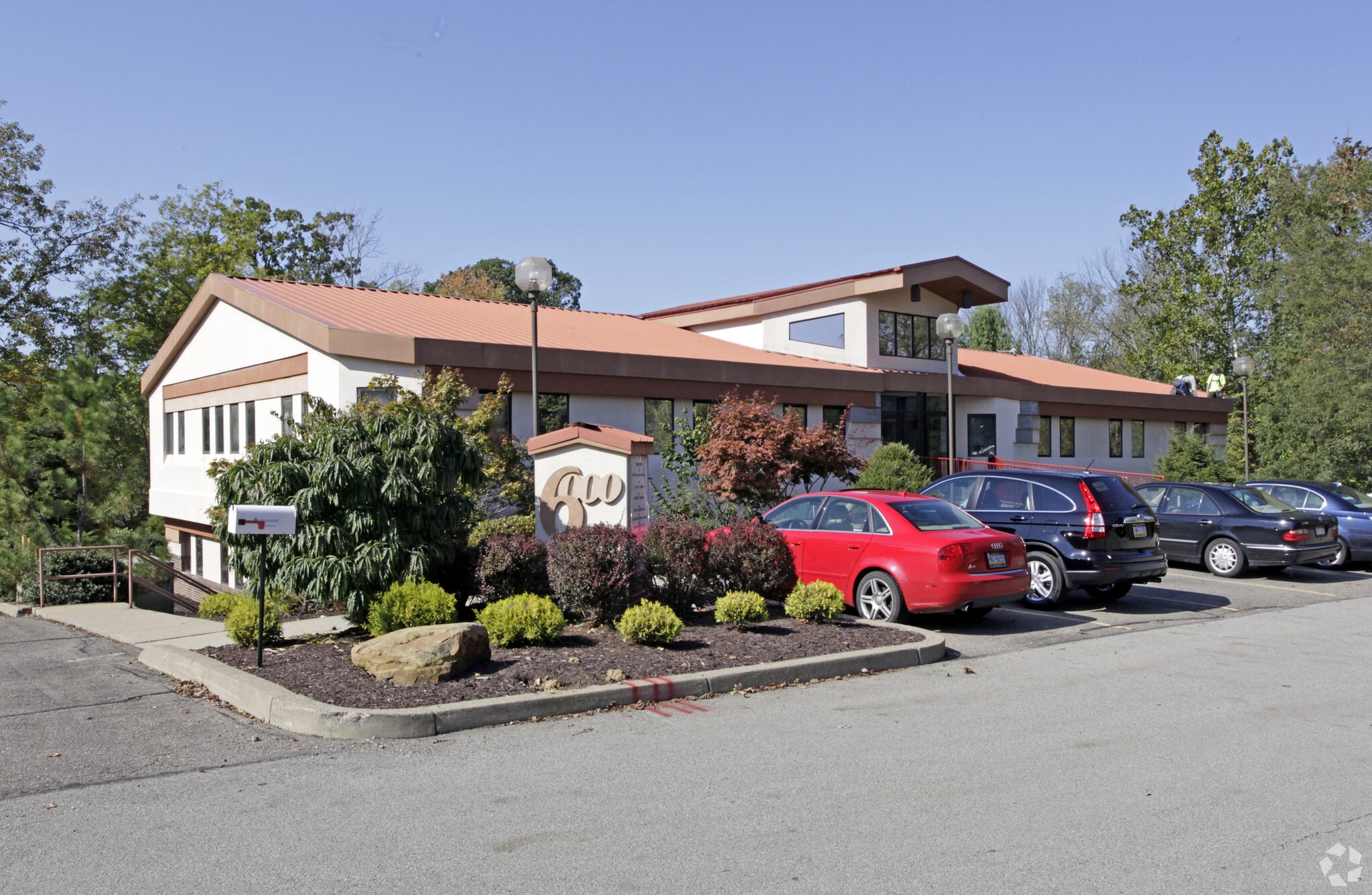 6000 Waterdam Plaza Dr, McMurray, PA for lease Primary Photo- Image 1 of 8