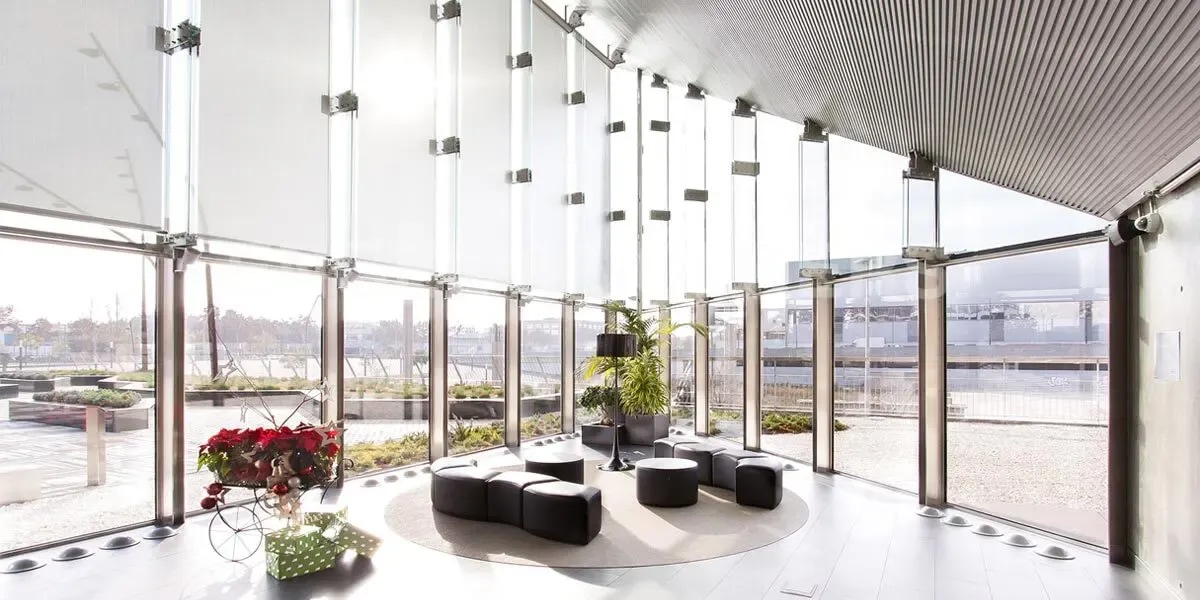 Passeig de la Zona Franca, Barcelona, Barcelona for lease Interior Photo- Image 1 of 8