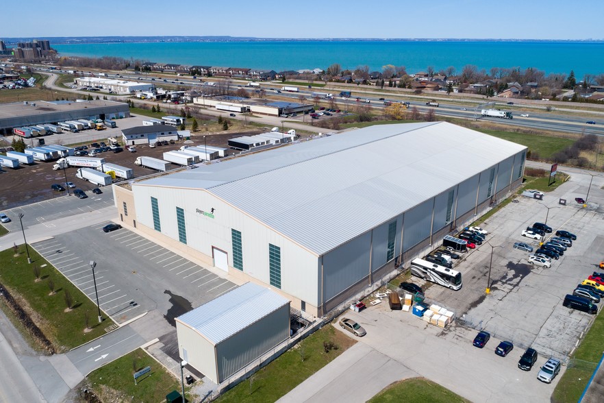 565 Seaman St, Hamilton, ON for sale - Building Photo - Image 1 of 1