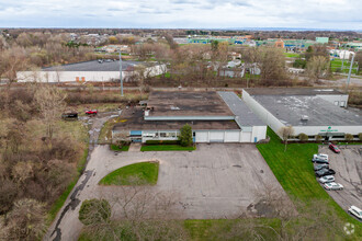 110 Monarch Dr, Liverpool, NY - aerial  map view