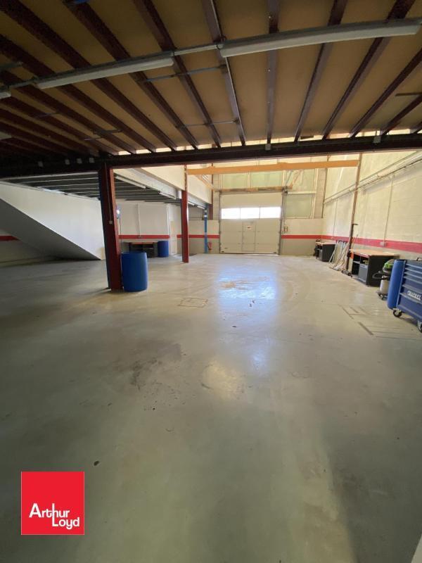 Retail in Chartres for sale Building Photo- Image 1 of 7
